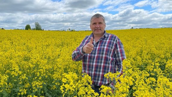 Zemnieku saimniecības "Ezergaļi" saimnieks Dzintars Erdmanis