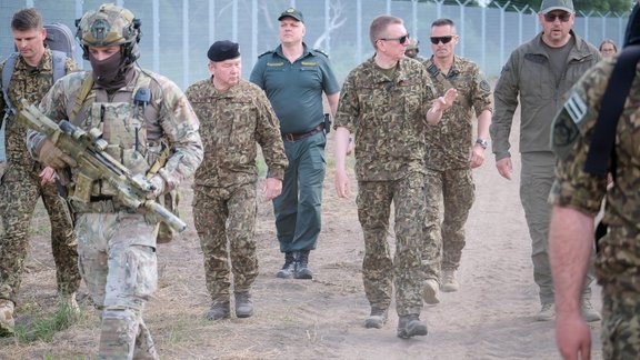 Latvijas prezidents apmeklē Latvijas-Krievijas robežu