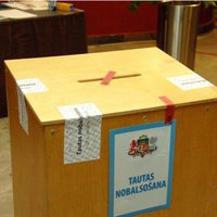 ST vērtēs referendumu ierosināšanas kārtības izmaiņas un prasa Saeimas skaidrojumu