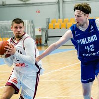 Latvijas basketbola izlase gatavošanos EČ kvalifikācijas spēlēm ar Beļģiju sāk ar pieciem debitantiem 