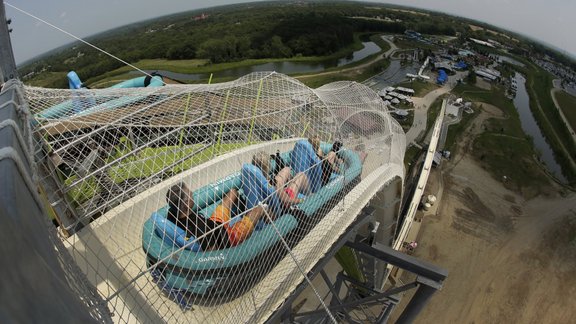 APTOPIX  Worlds Tallest Waterslide.JPEG-0c93c