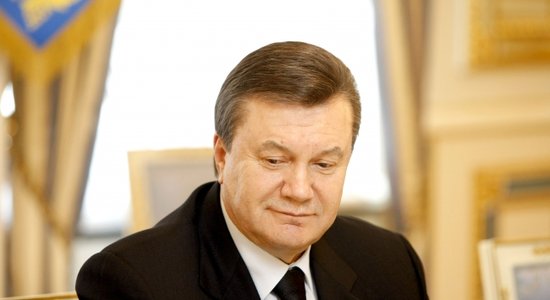 Ненапечатанные книги сделали Януковича одним из богатейших президентов