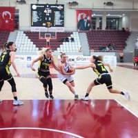 Babkina gūst 18 punktus uzvarētā FIBA Eirokausa spēlē