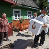 Baltkrievijā reģionālās varasiestādes dzēš informāciju par vēlēšanām