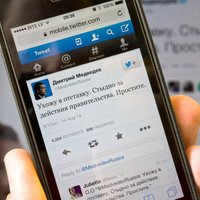 Uzlauzts Krievijas premjera 'Twitter' konts