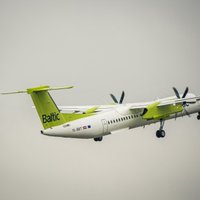 Читательница: при бесплатной смене даты полёта airBaltic приходится доплачивать за топливо