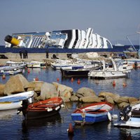 Мир вспоминает жертв крушения лайнера Costa Concordia