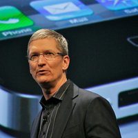 'Apple' vadītājs Tims Kuks saņēmis 750 miljonu dolāru prēmiju