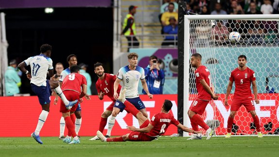 Futbols, Pasaules kauss: Anglija - Irāna