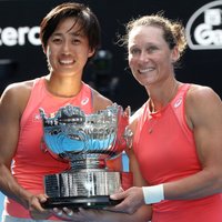 Stosura un Džana kļūst par 'Australian Open' čempionēm dubultspēlēs