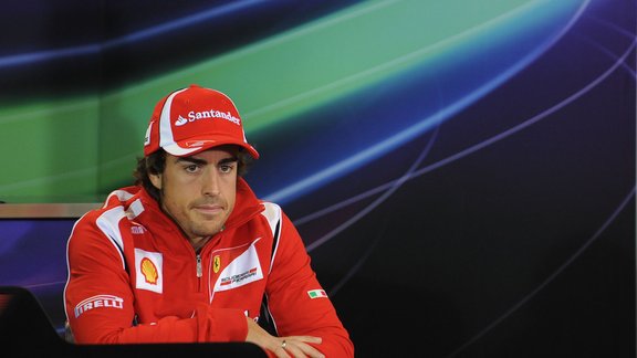 Alonso.Aus.pk.2011_Ferrari