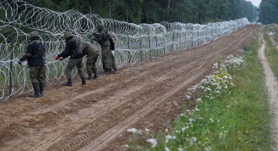 Польша восстановит буферную зону на границе с Беларусью. Накануне там был тяжело ранен военный