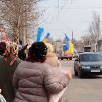 Video: Krimas sievietes protestē pret karu