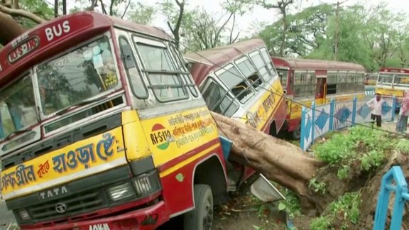 Ciklona 'Amphan' posta darbi Indijā un Bangladešā - 15