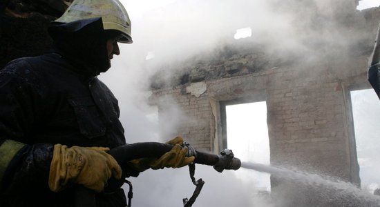 Полиция расследует причины нескольких подозрительных пожаров в Янову ночь