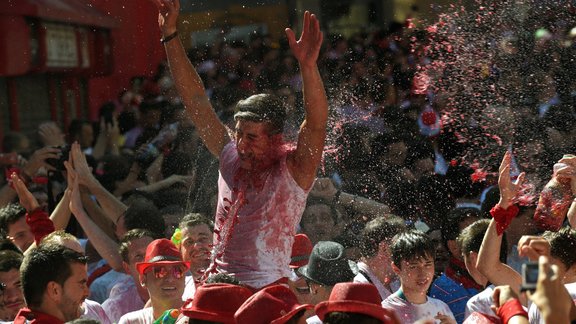 Pamplonas vēršu skriešanas festivāls Spānijā - 5