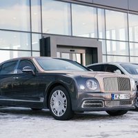 Foto: 'Bentley Rīga' atklājis jauno autosalonu