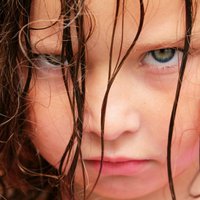 Četras izplatītākās vecāku kļūdas, ļaujoties izlutināta bērna manipulācijām