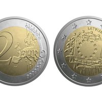 ФОТО: Банк Латвии выпускает новую монету достоинством 2 евро