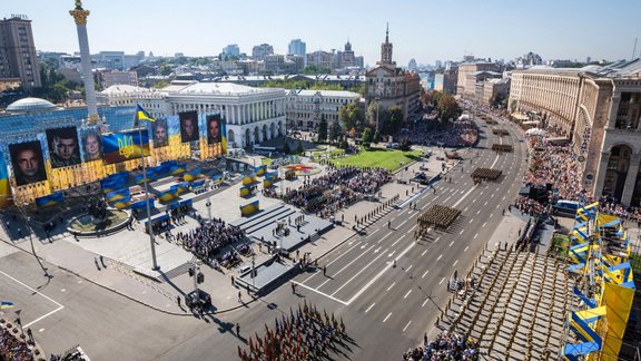 Ukrainas Neatkarības dienas svinības Kijevā - 10