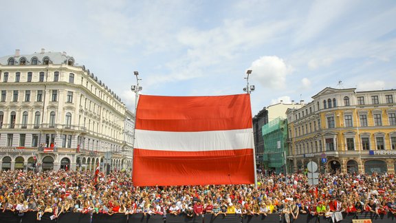 Hokejs, pasaules čempionāts 2023: Latvijas hokeja izlase atgriežas Rīgā - 123