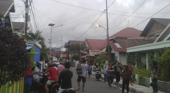 Timoras salu Indonēzijā satricina 6,1 magnitūdas zemestrīce
