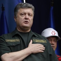 Порошенко процитировал Маяковского: "Товарищ москаль, на Украину шуток не скаль"