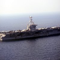 Американский флот испытал новый тип вооружений — "Саранчу"