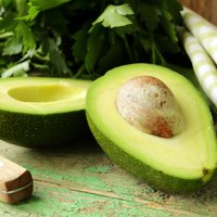 22 веских причины съедать по целому авокадо каждый день