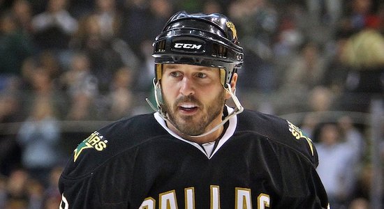 Modano, Palfijs un Šatans tiks uzņemti IIHF Slavas zālē