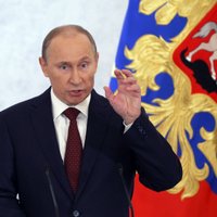 Putins: Snoudens joprojām atrodas Šeremetjevas tranzītzonā