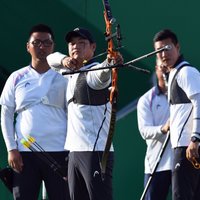 Dienvidkorejas loka šāvēji kļūst par olimpiskajiem čempioniem
