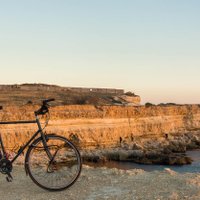 Ceļā uz Pita salu: Krimā nozagti velosipēdi, Ukrainas īpatnības un Latvijas karogs pie Melnās jūras (3. daļa)