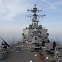 Американский эсминец USS Donald Cook прибывает в Ригу