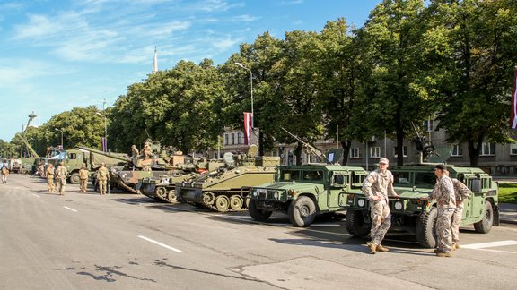 Zemessardzes 25. gadadienas pasākumi Krastmalā - 15