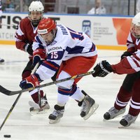 Cочи: хоккеисты России и Канады — победители групп