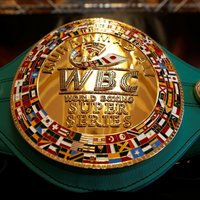 Pasaules boksa supersērijas fināls risināsies Saūda Arābijā