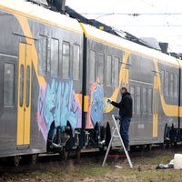 Разрисованные вагоны: за граффити можно получить тюремный срок