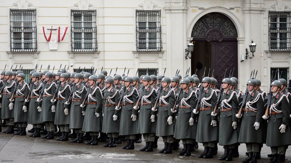 Austria Army Referendum.JPEG-0162b