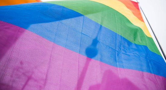 Во время Балтийского прайда у здания Ратуши в Риге не поднимут радужный флаг LGBTK+