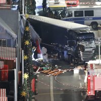Prokurori: Berlīnes teroraktā un Itālijā, iespējams, izmantots viens ierocis