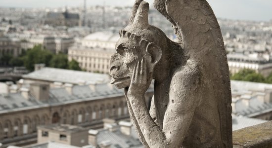 Parīzes Dievmātes katedrāles atjaunošanai solīto 850 miljonu vietā saņemti vien 80