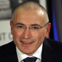 Hodorkovskis: Ja Putinam nebūs pretestības, nākamais mērķis var būt Baltijas valstis