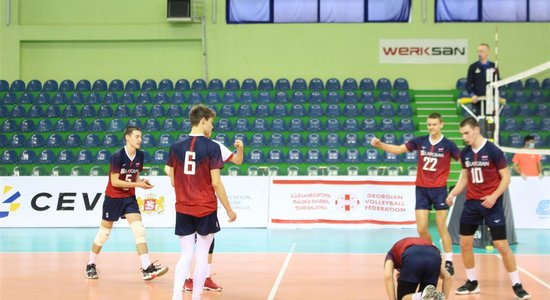 Latvijas U-17 zēnu izlase ar uzvaru sāk cīņu par iekļūšanu EČ finālturnīrā