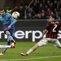 UEFA Eiropas līgas astotdaļfinālā 'Arsenal' izbraukumā pārspēj 'AC Milan'