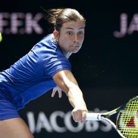 Sevastova pēc pretinieces izstāšanās iekļūst 'Australian Open' otrajā kārtā