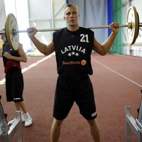 Basketbolists Jānis Porziņģis pievienojies Horvātijas komandai 'GKK Šibenik'