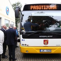 Iepirkumā par Jelgavas autobusu mazgāšanu uzvar jaundibināta firma ar eiro pamatkapitālu