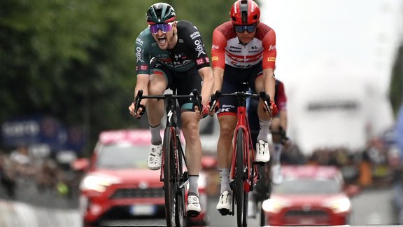 Toms Skujiņš, Giro d'Italia, riteņbraukšana