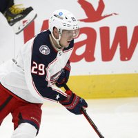 Krīzē esošais 'Blue Jackets' līderis Laine vērsies NHL palīdzības programmā